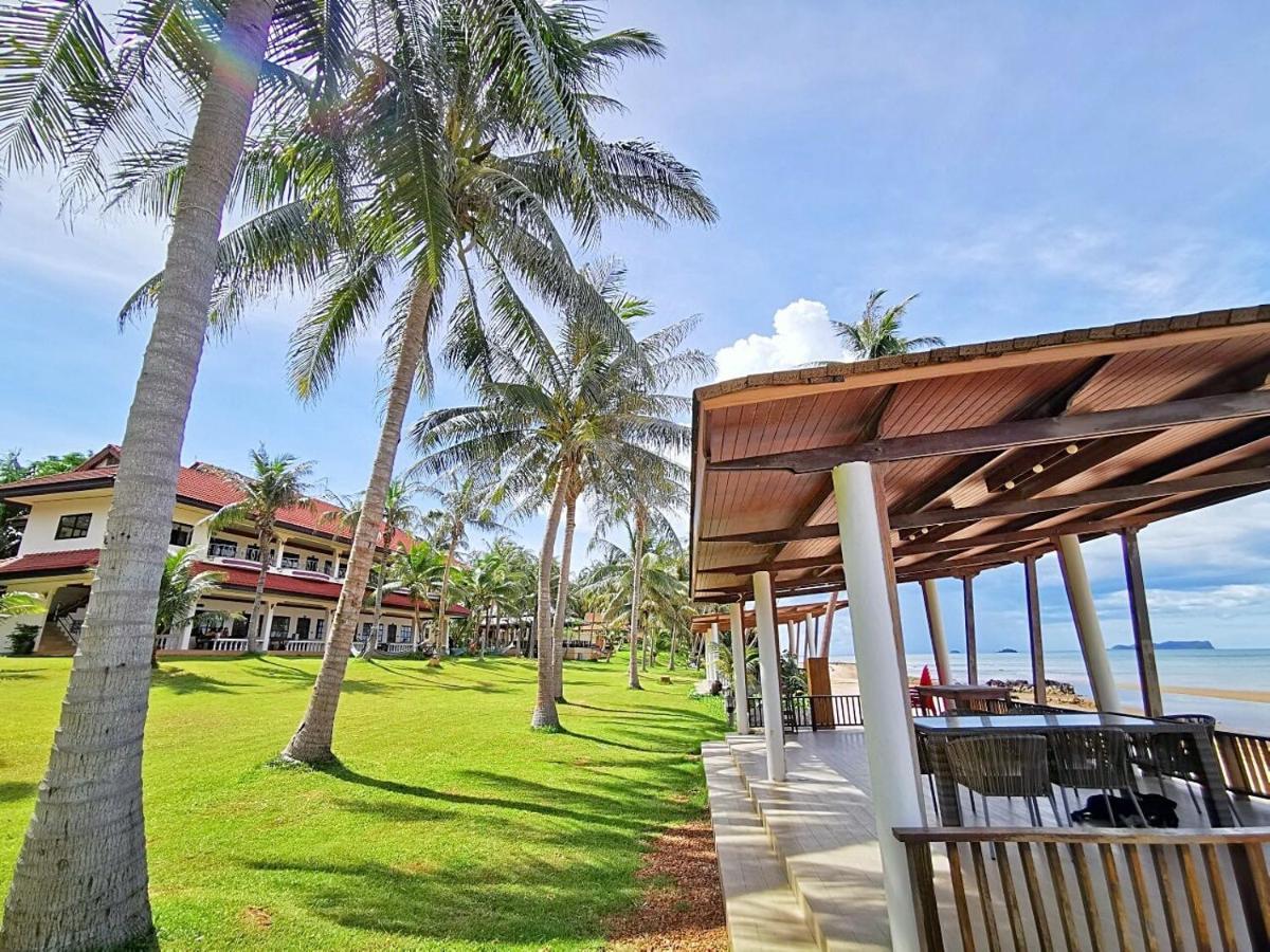 Ban Saithong Beach Resort Bang Saphan Noi Luaran gambar