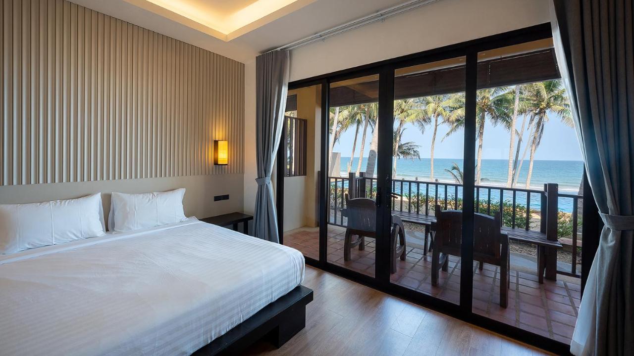 Ban Saithong Beach Resort Bang Saphan Noi Luaran gambar