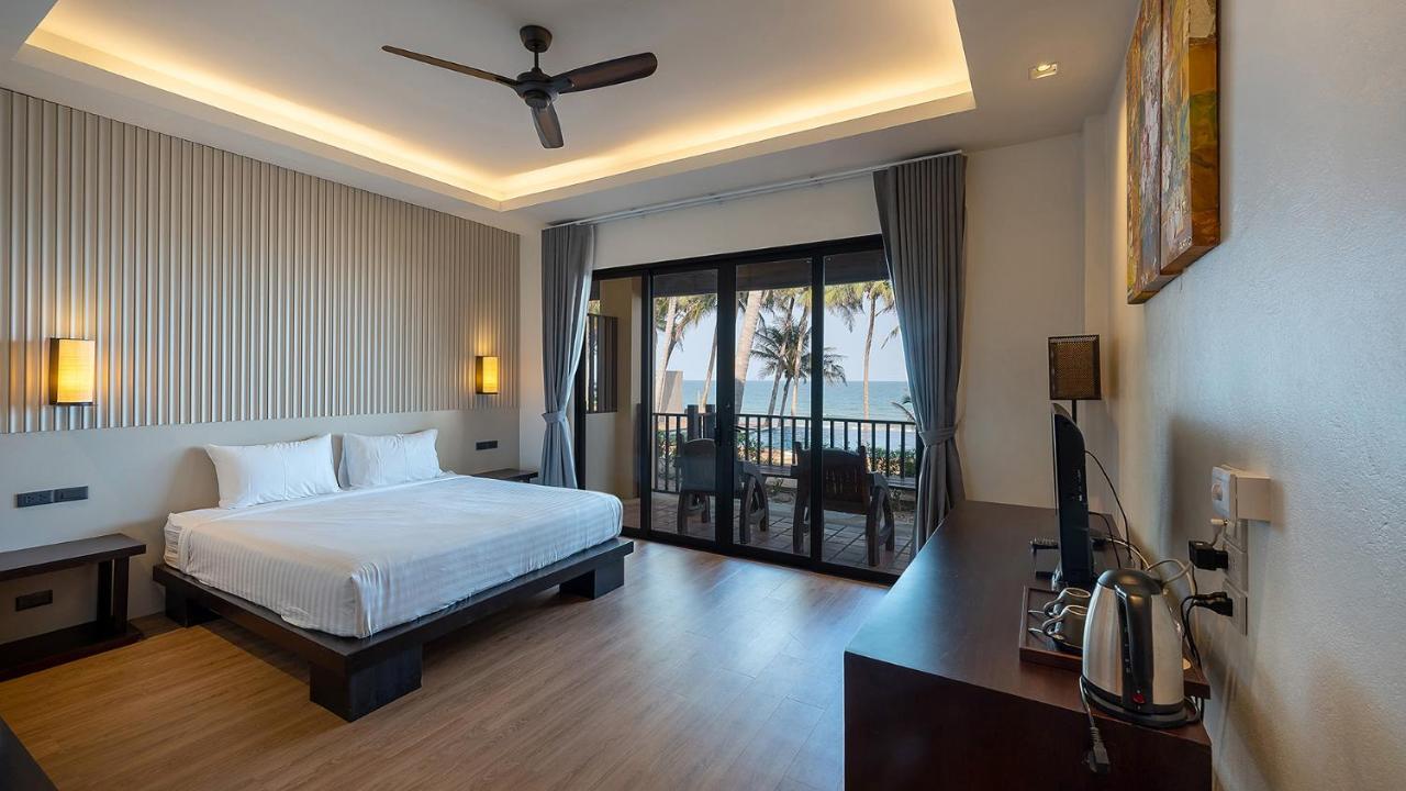 Ban Saithong Beach Resort Bang Saphan Noi Luaran gambar